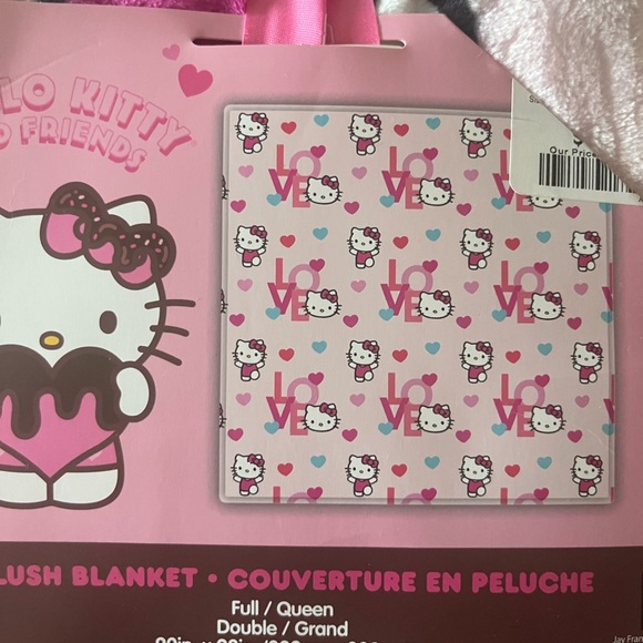 Hello Kitty LOVE Pink Throw Blanket - Picture 2 of 3